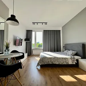 https://ko-slawinska-503.warsawhotelspoland.com